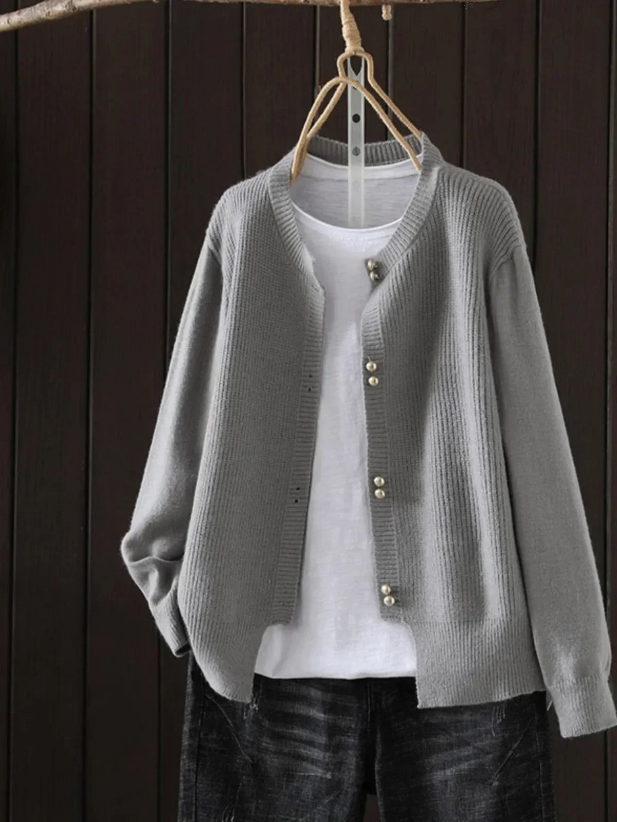Auri | Comfortable Cardigan